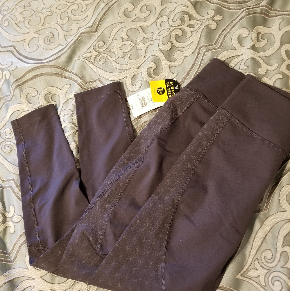 Active exercise leggings